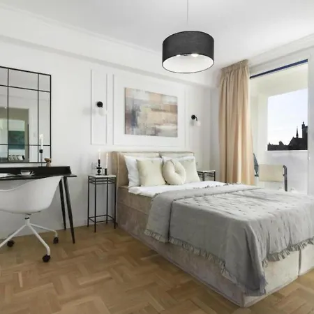 Elite Harmony Old Town Apartment